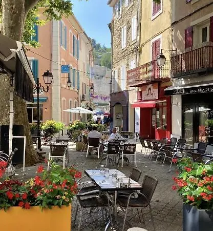 Véritable D'hotel! * Orange (Vaucluse)